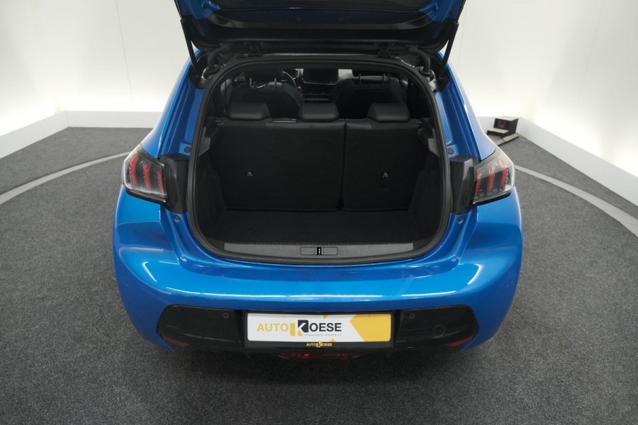 Peugeot e-208 EV GT Pack 50 kWh | 3 Fase | Camera | Panoramadak | Dodehoekdetectie | Apple Carplay