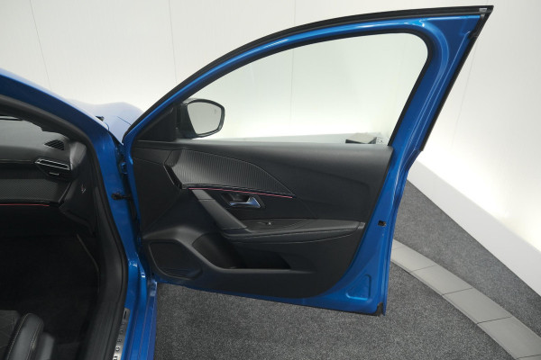 Peugeot e-208 EV GT Pack 50 kWh | 3 Fase | Camera | Panoramadak | Dodehoekdetectie | Apple Carplay