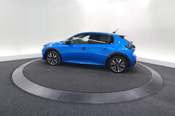 Peugeot e-208 EV GT Pack 50 kWh | 3 Fase | Camera | Panoramadak | Dodehoekdetectie | Apple Carplay