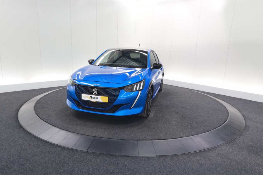 Peugeot e-208 EV GT Pack 50 kWh | 3 Fase | Camera | Panoramadak | Dodehoekdetectie | Apple Carplay
