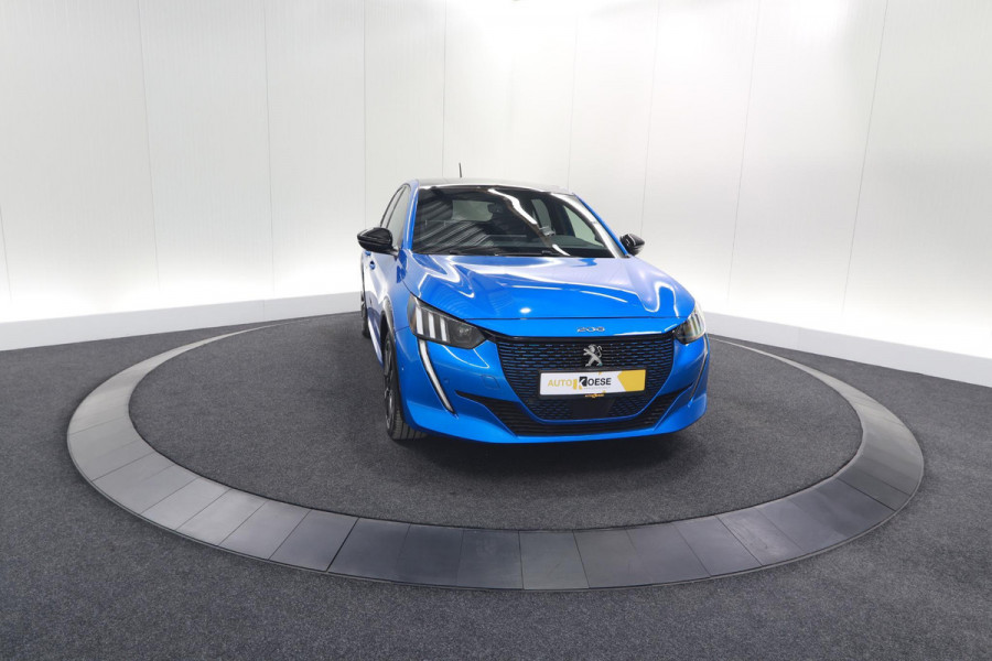 Peugeot e-208 EV GT Pack 50 kWh | 3 Fase | Camera | Panoramadak | Dodehoekdetectie | Apple Carplay
