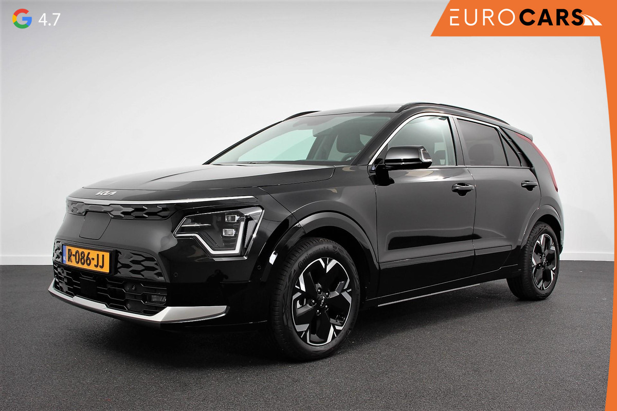 Kia Niro EV ExecutiveLine 64.8 kWh Kia Niro EV ExecutiveLine 64.8kWh Nieuw Model! | Leder | Schuif-kantel dak | Electrisch bedienbare achterklep | DAB | Led | Camera Kia Niro EV ExecutiveLine 64.8 kWh Kia Niro EV ExecutiveLine 64.8kWh Nieuw Model! | Leder | Schuif-kantel dak | Electrisch bedienbare achterklep | DAB | Led | Camera