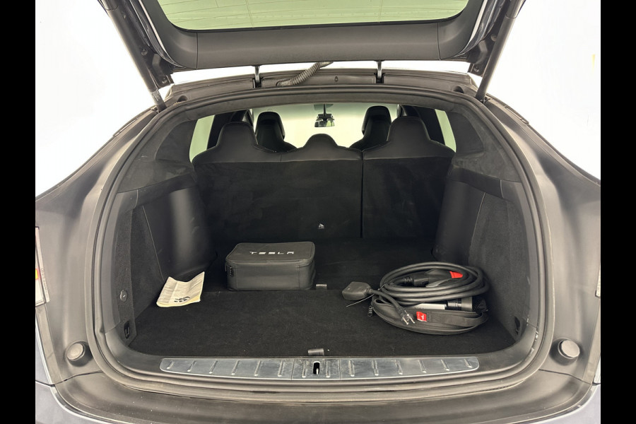 Tesla Model X 100D [ 3-Fase ] (INCL.BTW) *AUTO-PILOT | FULL-LEATHER | TOWBAR | NAVI-FULLMAP | FULL-LED | AIR-SUSPENSION | DIGI-COCKPIT | KEYLESS | CAMERA | DAB+ | COMFORT-SEATS | 20''ALU*