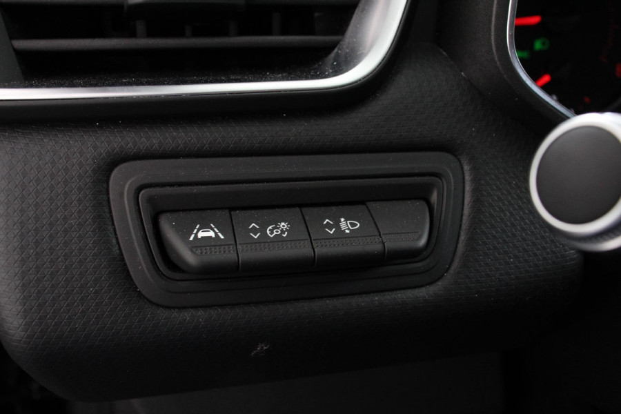 Renault Clio 1.0 TCe 100 pk Automaat Experience Navigatie Climate Control Led Cruise control Parkeer sensoren Lichtmetalen Velgen Extra Getint Glas DAB Parkeer Sensoren