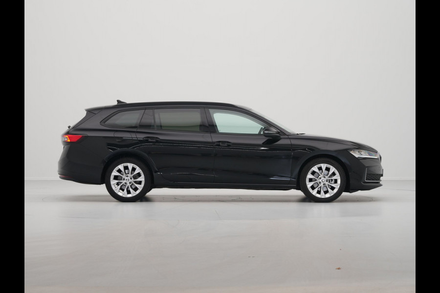 Škoda Superb Combi 1.5 TSI 150pk MHEV First Edition Trekhaak Navigatie Camera Stoelverwarming 88