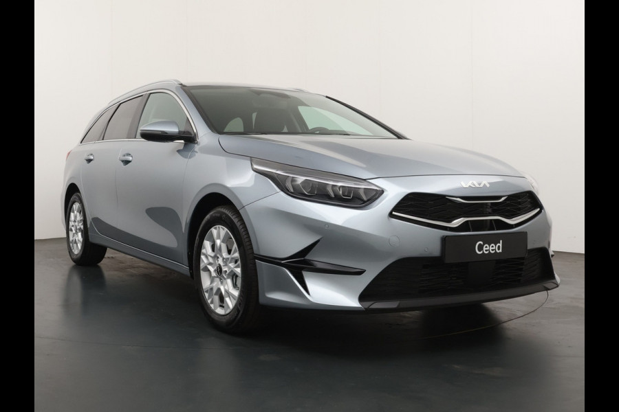 Kia Ceed Sportswagon 1.0 T-GDi DynamicPlusLine - Stoel/Stuurverwarming - Navigatie - Climate Control - Cruise Control - Apple/Android Carplay - Fabrieksgarantie Tot 2032