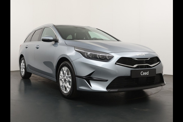 Kia Ceed Sportswagon 1.0 T-GDi DynamicPlusLine - Stoel/Stuurverwarming - Navigatie - Climate Control - Cruise Control - Apple/Android Carplay - Fabrieksgarantie Tot 2032