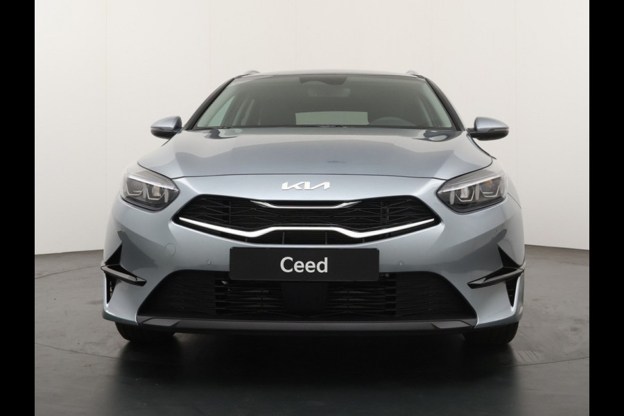 Kia Ceed Sportswagon 1.0 T-GDi DynamicPlusLine - Stoel/Stuurverwarming - Navigatie - Climate Control - Cruise Control - Apple/Android Carplay - Fabrieksgarantie Tot 2032
