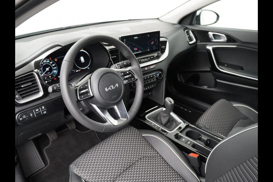 Kia Ceed Sportswagon 1.0 T-GDi DynamicPlusLine - Stoel/Stuurverwarming - Navigatie - Climate Control - Cruise Control - Apple/Android Carplay - Fabrieksgarantie Tot 2032