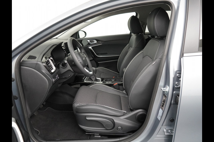 Kia Ceed Sportswagon 1.0 T-GDi DynamicPlusLine - Stoel/Stuurverwarming - Navigatie - Climate Control - Cruise Control - Apple/Android Carplay - Fabrieksgarantie Tot 2032