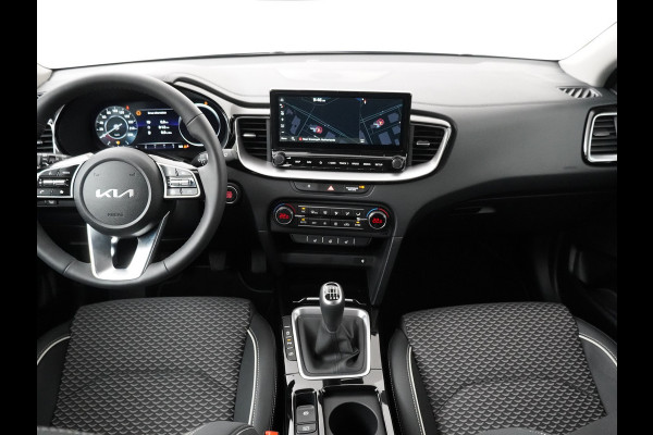 Kia Ceed Sportswagon 1.0 T-GDi DynamicPlusLine - Stoel/Stuurverwarming - Navigatie - Climate Control - Cruise Control - Apple/Android Carplay - Fabrieksgarantie Tot 2032