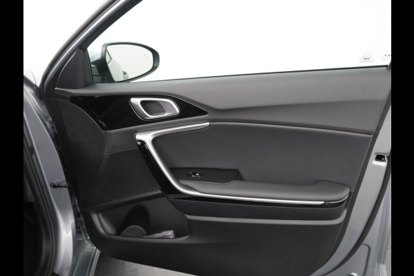 Kia Ceed Sportswagon 1.0 T-GDi DynamicPlusLine - Stoel/Stuurverwarming - Navigatie - Climate Control - Cruise Control - Apple/Android Carplay - Fabrieksgarantie Tot 2032