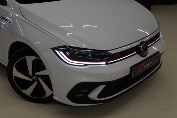 Volkswagen Polo 2.0 TSI GTI Pano/IQLIGHT/BEATS/CARPLAY/STOELV/BOMVOL/