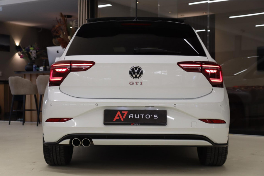 Volkswagen Polo 2.0 TSI GTI Pano/IQLIGHT/BEATS/CARPLAY/STOELV/BOMVOL/