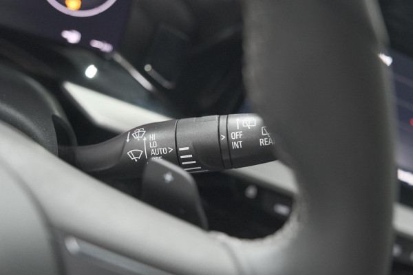 Opel Mokka Turbo 130 EAT8 Ultimate | Camera | Dodehoekdetectie | Massage | Adaptieve Cruise Control