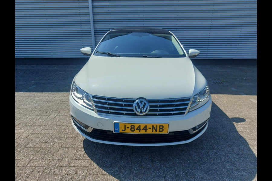 Volkswagen CC 2.0 TDI 184PK Bl.Mot. Automaat,airco,cruise,zonnedak,navigatie,stoelverwarming,parkeersensoren,