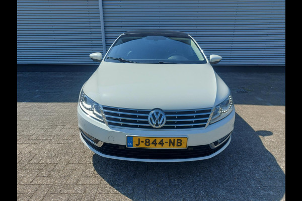 Volkswagen CC 2.0 TDI 184PK Bl.Mot. Automaat,airco,cruise,zonnedak,navigatie,stoelverwarming,parkeersensoren,