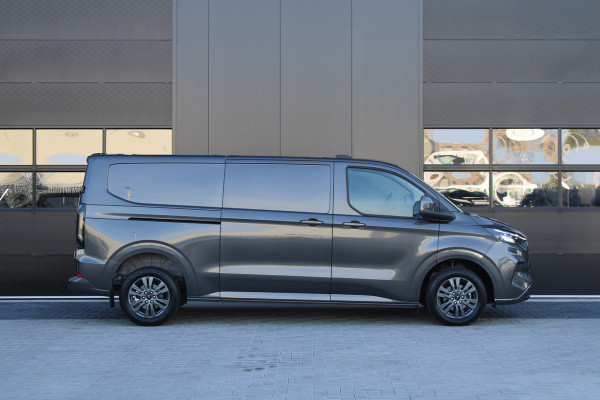 Ford Transit Custom 320 2.0 TDCI L2H1 Limited 170pk - 2x Schuifdeur - Adaptive Cruise - Verwarmd stuur - Blind spot - Navigatie - Camera - Draadloos