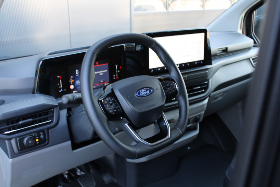Ford Transit Custom 320 2.0 TDCI L2H1 Limited 170pk - 2x Schuifdeur - Adaptive Cruise - Verwarmd stuur - Blind spot - Navigatie - Camera - Draadloos