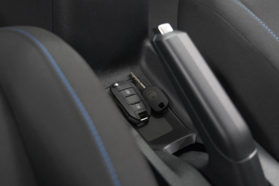 Citroën C3 Turbo 100 You | Cruise Control | Head Up Display | Parkeersensoren | Smartphone Station