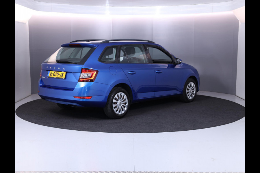 Škoda Fabia Combi 1.0 TSI Ambition 95 pk | Navigatie via App | Parkeersensoren achter | Cruise control | Airco | Apple Carplay/Android Auto |