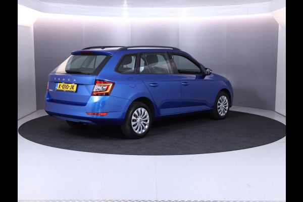 Škoda Fabia Combi 1.0 TSI Ambition 95 pk | Navigatie via App | Parkeersensoren achter | Cruise control | Airco | Apple Carplay/Android Auto |