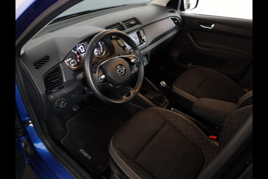 Škoda Fabia Combi 1.0 TSI Ambition 95 pk | Navigatie via App | Parkeersensoren achter | Cruise control | Airco | Apple Carplay/Android Auto |