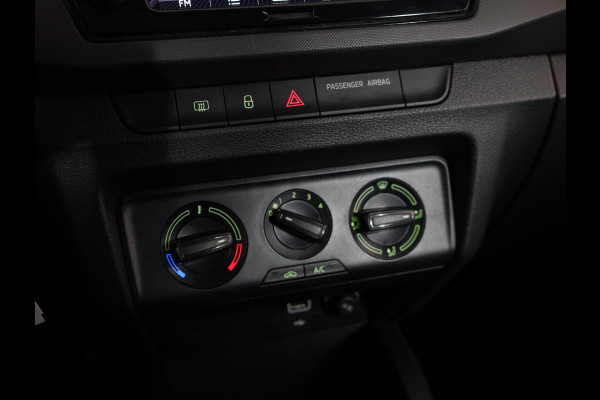 Škoda Fabia Combi 1.0 TSI Ambition 95 pk | Navigatie via App | Parkeersensoren achter | Cruise control | Airco | Apple Carplay/Android Auto |
