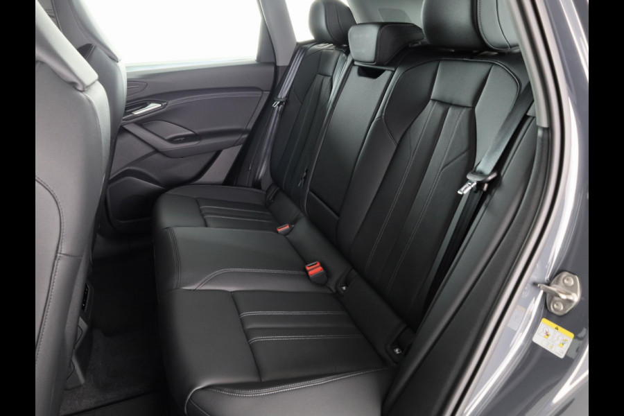 Audi Q6 Advanced edition e-tron perf 225kW/306pk 100Kwh Ha Tech Plus pakket, sportstoelen met leder, bumpers in kleur carrosserie, omgevingscamera's