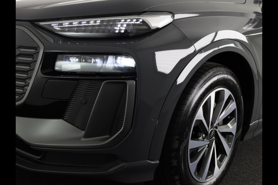 Audi Q6 Advanced edition e-tron perf 225kW/306pk 100Kwh Ha Tech Plus pakket, sportstoelen met leder, bumpers in kleur carrosserie, omgevingscamera's