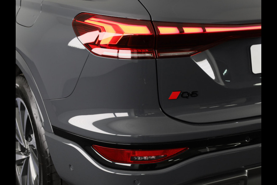 Audi Q6 Advanced edition e-tron perf 225kW/306pk 100Kwh Ha Tech Plus pakket, sportstoelen met leder, bumpers in kleur carrosserie, omgevingscamera's