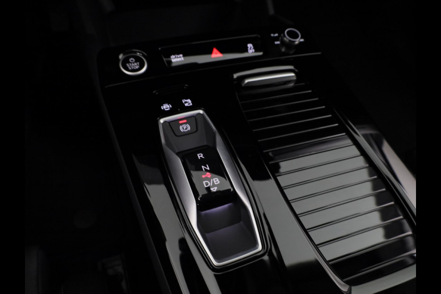 Audi Q6 Advanced edition e-tron perf 225kW/306pk 100Kwh Ha Tech Plus pakket, sportstoelen met leder, bumpers in kleur carrosserie, omgevingscamera's