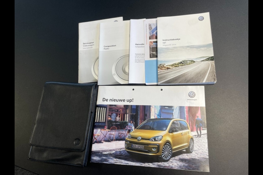 Volkswagen up! 1.0 BMT High-up 16920 km pdc cruise control 5 drs