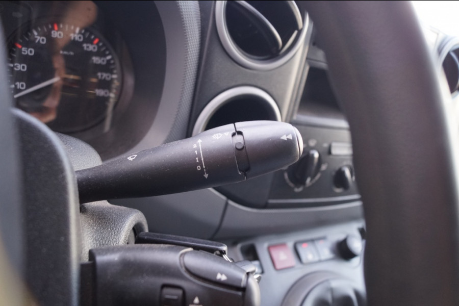 Peugeot Partner 1.6 BlueHDi 75pk Premium -AIRCO-TREKHAAK-