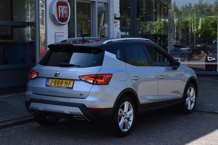 Seat Arona 1.0 TSI Xcellence Bus. Intense|Virtual|Trekhaak|