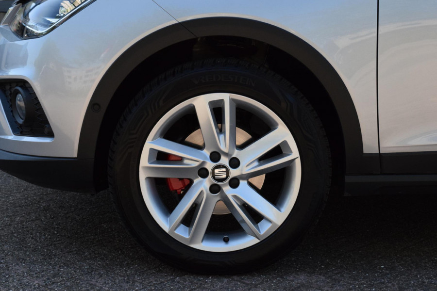 Seat Arona 1.0 TSI Xcellence Bus. Intense|Virtual|Trekhaak|