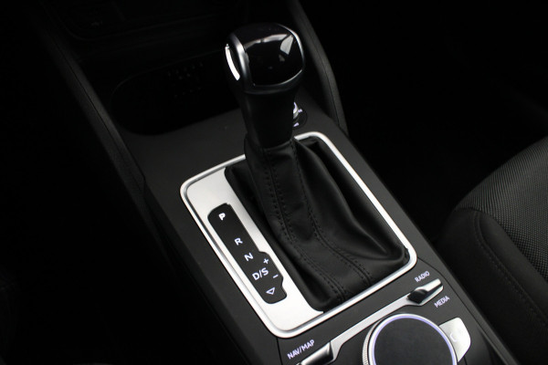 Audi Q2 35 TFSI S Edition