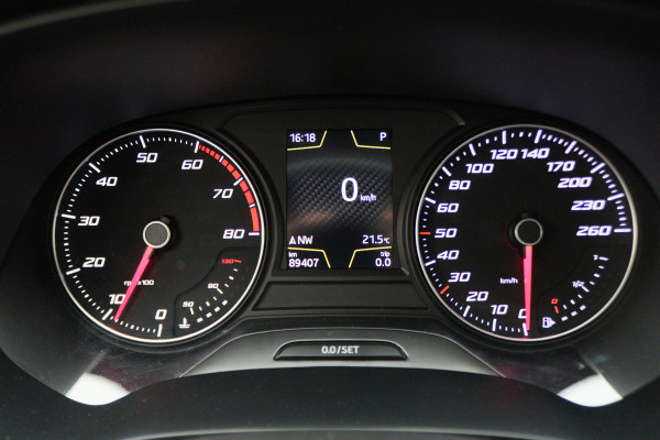 Seat León ST 1.8 TSI Xcellence Automaat Panoramadak, Leer, Apple Carplay, ACC, Camera, LED, Climate