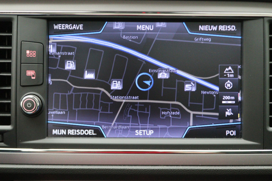 Seat León ST 1.8 TSI Xcellence Automaat Panoramadak, Leer, Apple Carplay, ACC, Camera, LED, Climate