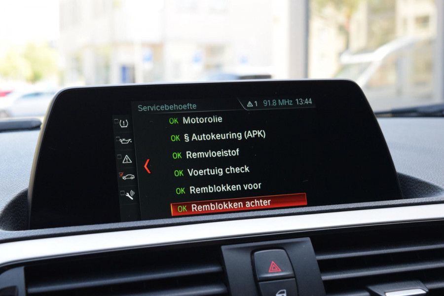 BMW 1-serie 118i High Executive|Leer|