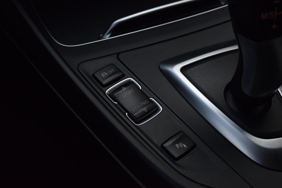 BMW 1-serie 118i High Executive|Leer|