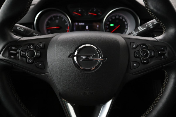 Opel Astra 1.4 Turbo Innovation | Stoel & stuurverwarming | Camera | Carplay | Matrix LED | Trekhaak | Comfortstoelen | Keyless | Navigatie