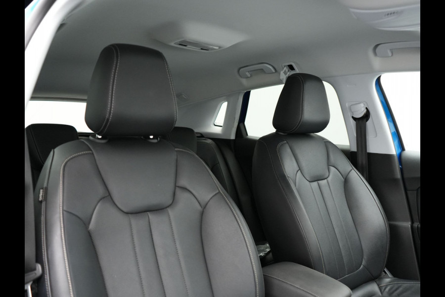 Opel Grandland X 1.6 Turbo Hybrid4 Ultimate Plug In Hybrid 300pk PHEV | Lederen Sportstoelen Memory & Ventilatie | L.M. 19" | Trekhaak Afneembaar | Navigatie | Apple Carplay | 360 Camera | DAB | Climate Control |