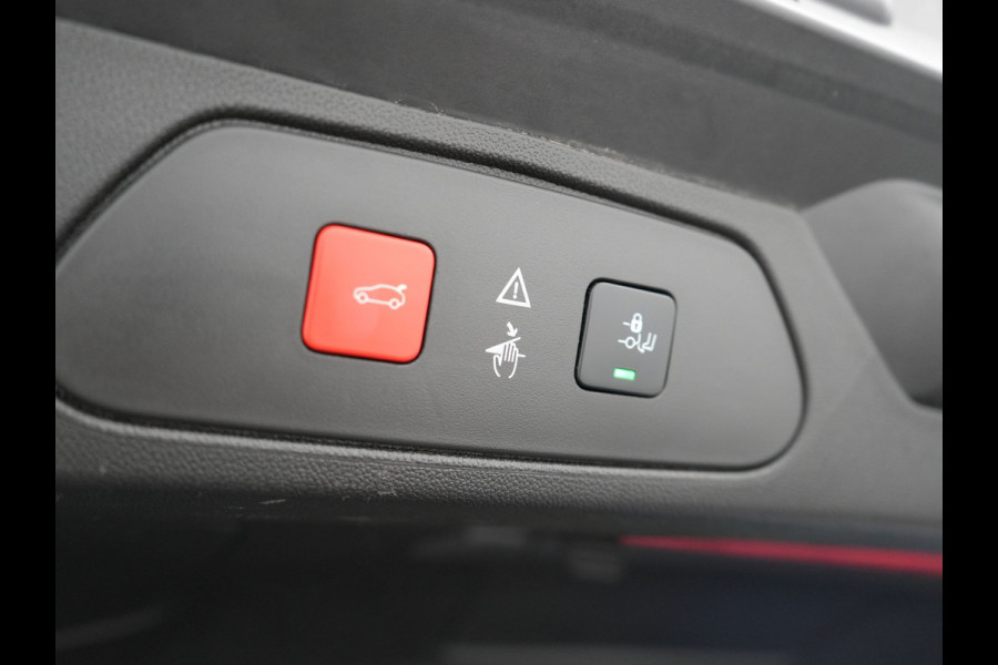 Opel Grandland X 1.6 Turbo Hybrid4 Ultimate Plug In Hybrid 300pk PHEV | Lederen Sportstoelen Memory & Ventilatie | L.M. 19" | Trekhaak Afneembaar | Navigatie | Apple Carplay | 360 Camera | DAB | Climate Control |