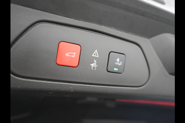 Opel Grandland X 1.6 Turbo Hybrid4 Ultimate Plug In Hybrid 300pk PHEV | Lederen Sportstoelen Memory & Ventilatie | L.M. 19" | Trekhaak Afneembaar | Navigatie | Apple Carplay | 360 Camera | DAB | Climate Control |