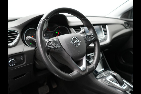Opel Grandland X 1.6 Turbo Hybrid4 Ultimate Plug In Hybrid 300pk PHEV | Lederen Sportstoelen Memory & Ventilatie | L.M. 19" | Trekhaak Afneembaar | Navigatie | Apple Carplay | 360 Camera | DAB | Climate Control |