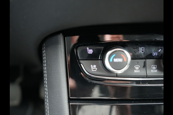 Opel Grandland X 1.6 Turbo Hybrid4 Ultimate Plug In Hybrid 300pk PHEV | Lederen Sportstoelen Memory & Ventilatie | L.M. 19" | Trekhaak Afneembaar | Navigatie | Apple Carplay | 360 Camera | DAB | Climate Control |