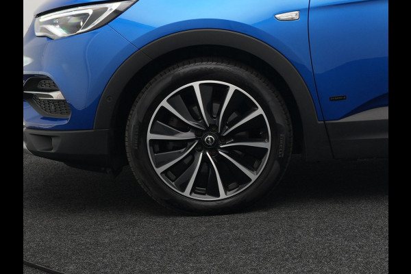 Opel Grandland X 1.6 Turbo Hybrid4 Ultimate Plug In Hybrid 300pk PHEV | Lederen Sportstoelen Memory & Ventilatie | L.M. 19" | Trekhaak Afneembaar | Navigatie | Apple Carplay | 360 Camera | DAB | Climate Control |