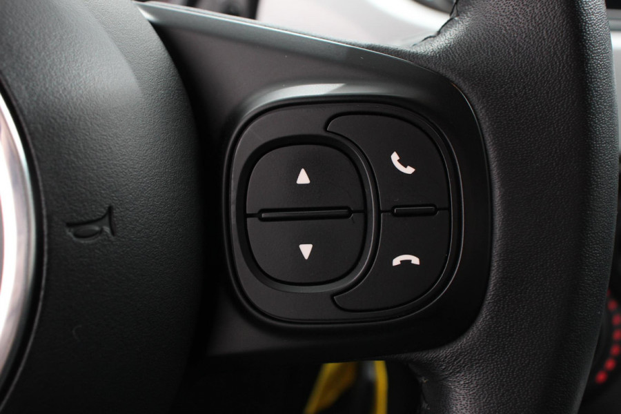 Fiat 500 1.0 69pk Hybrid Connect Fiat 500 1.0 69pk  Hybrid Connect | Navigatie | Apple Carplay/Android Auto | Cruise Control | Mistlampen | Bluetooth