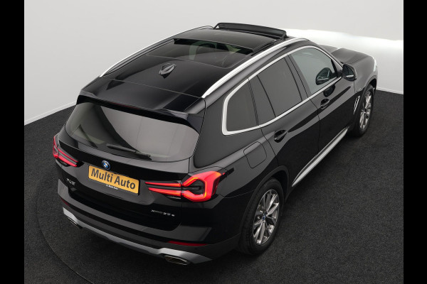BMW X3 xDrive30e Executive Plug In Hybrid Facelift Dealer O.H. PHEV | Nieuw Model | Panodak | Lederen Sportstoelen | Head Up | Laser LED | Navigatie Groot | Virtual | Apple Carplay | Camera | DAB | Sfeerverlichting | L.M. 19" |
